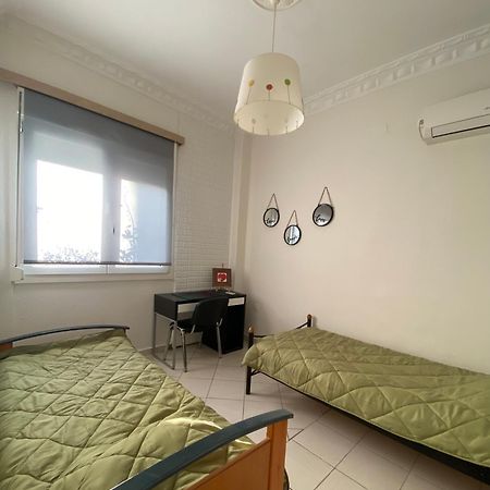 Apostolis Apartment Ateny Zewnętrze zdjęcie