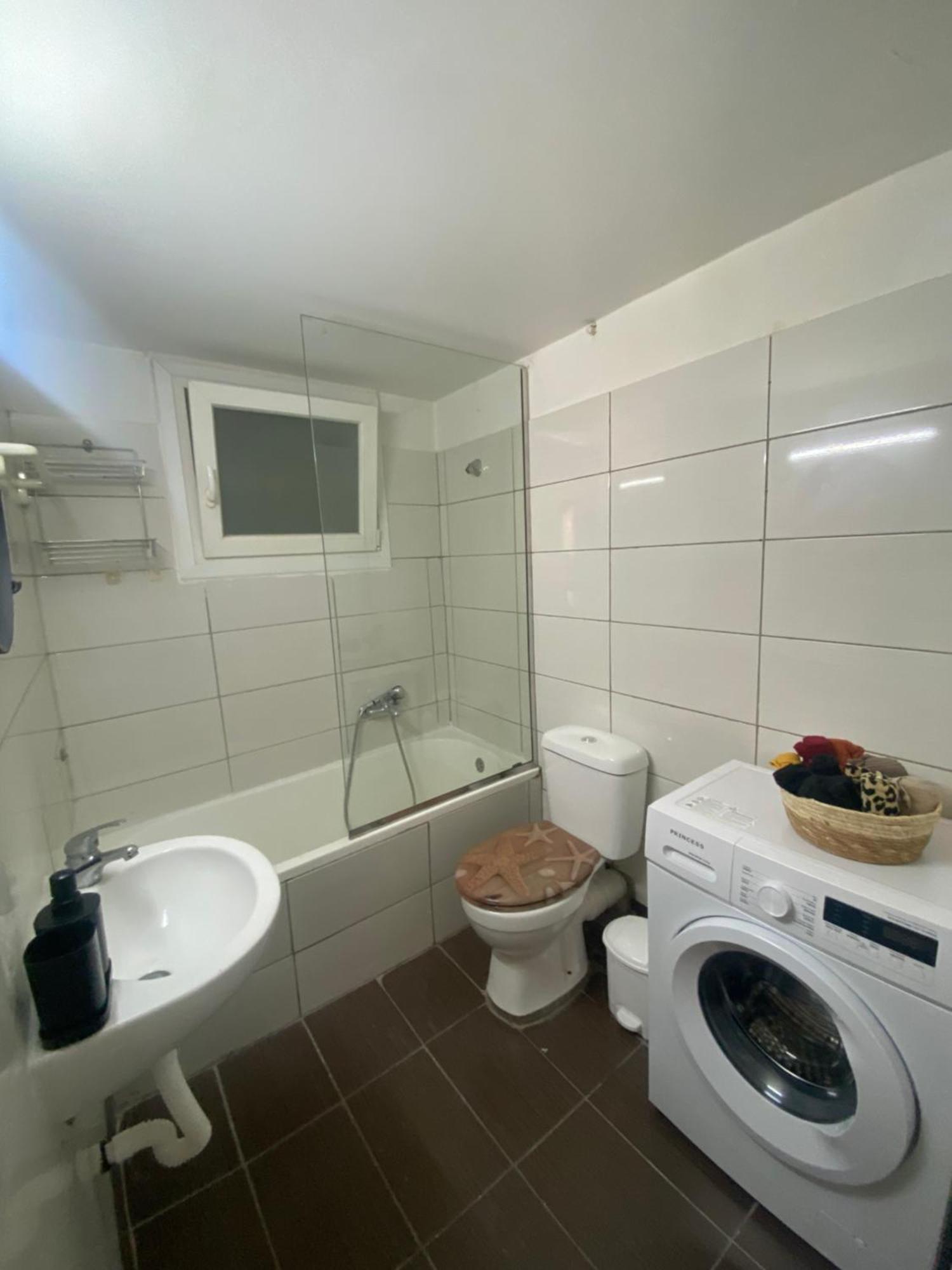 Apostolis Apartment Ateny Zewnętrze zdjęcie